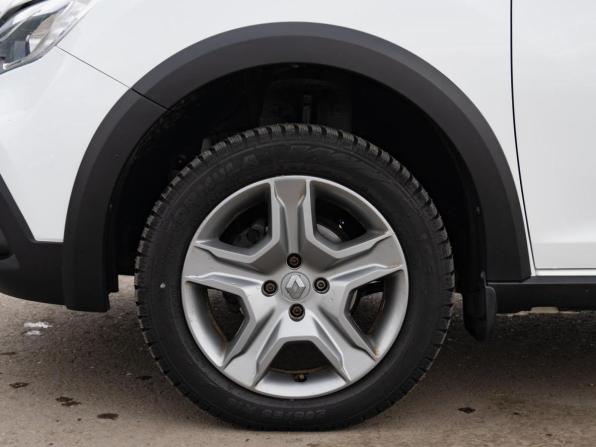 Renault Logan II Рестайлинг с пробегом 2019 года, цена 1 160 000 рублей, 44761 км, седан, Автокод Объявления