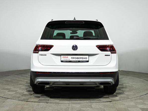Volkswagen Tiguan II с пробегом 2019 года, цена 2 594 700 рублей, 88288 км, внедорожник, Автокод Объявления