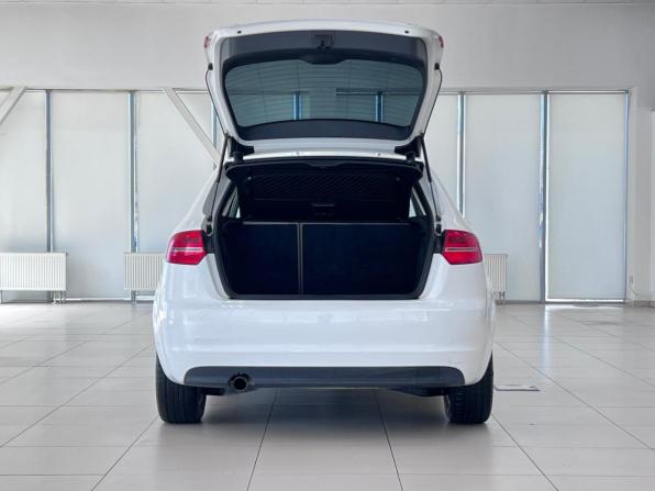 Audi A3 II (8P) Рестайлинг 2 с пробегом 2012 года, цена 920 000 рублей, 176134 км, хэтчбек, Автокод Объявления