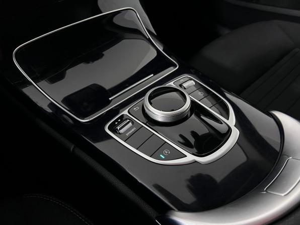 Mercedes-Benz C-Класс IV (W205) с пробегом 2018 года, цена 2 250 000 рублей, 105393 км, седан, Автокод Объявления