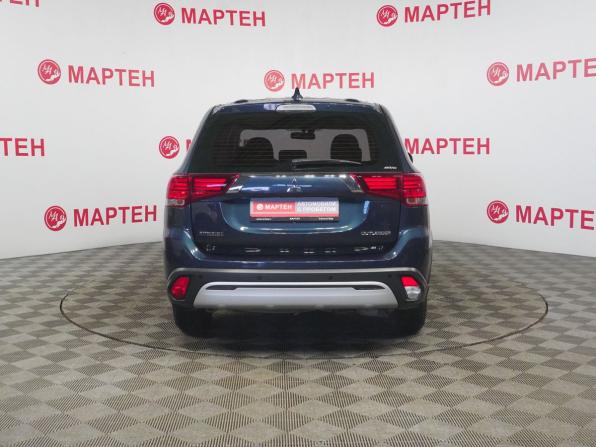Mitsubishi Outlander III Рестайлинг 3 с пробегом 2018 года, цена 1 973 000 рублей, 94211 км, внедорожник, Автокод Объявления