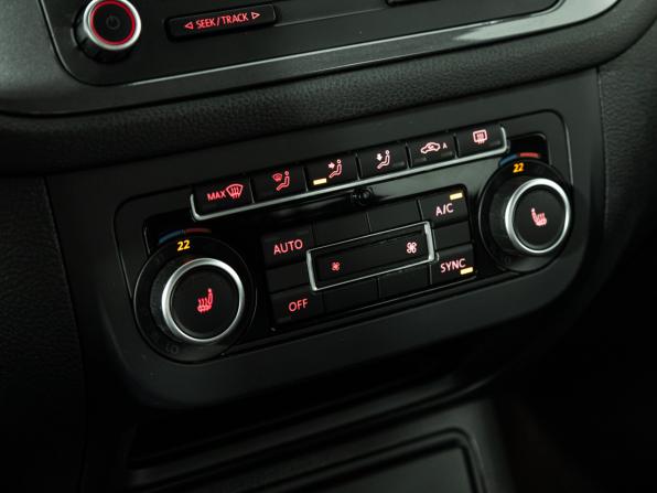 Volkswagen Tiguan I Рестайлинг с пробегом 2013 года, цена 849 585 рублей, 198900 км, внедорожник, Автокод Объявления