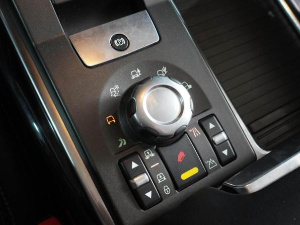 Land Rover Range Rover Sport I Рестайлинг с пробегом 2011 года, цена 1 909 000 рублей, 263007 км, внедорожник, Автокод Объявления