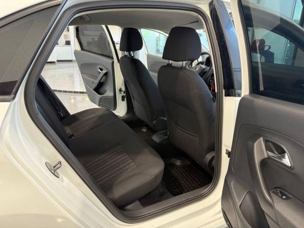 Volkswagen Polo V Рестайлинг с пробегом 2016 года, цена 850 000 рублей, 127117 км, седан, Автокод Объявления