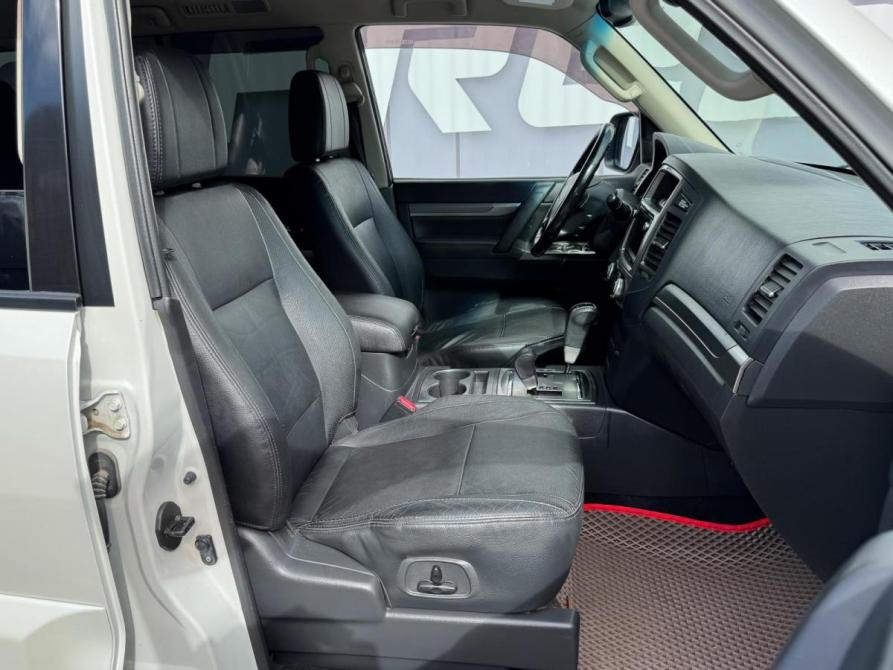 Mitsubishi Pajero IV Рестайлинг 1 Кропоткин  - изображение 8