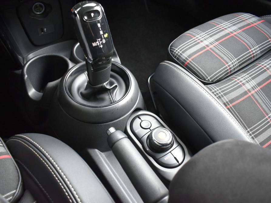 Mini Hatch III (F55/F56) Рестайлинг Москва  - изображение 21