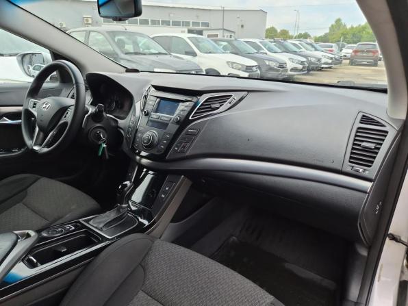 Hyundai i40 I с пробегом 2015 года, цена 1 387 000 рублей, 183176 км, седан, Автокод Объявления