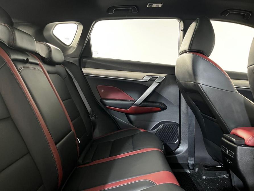 Geely Coolray I Великий Новгород  - изображение 12