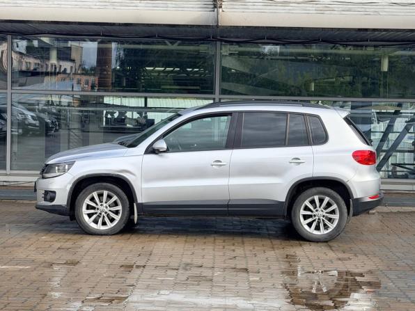 Volkswagen Tiguan I Рестайлинг с пробегом 2013 года, цена 999 000 рублей, 176911 км, внедорожник, Автокод Объявления