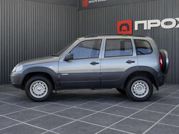 Chevrolet Niva I Рестайлинг с пробегом 2015 года, цена 647 000 рублей, 78600 км, внедорожник, Автокод Объявления