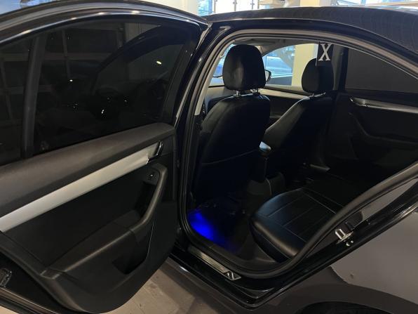 Skoda Octavia III (A7) с пробегом 2013 года, цена 880 000 рублей, 350915 км, лифтбек, Автокод Объявления