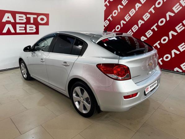 Chevrolet Cruze I Рестайлинг с пробегом 2012 года, цена 899 000 рублей, 93542 км, хэтчбек, Автокод Объявления