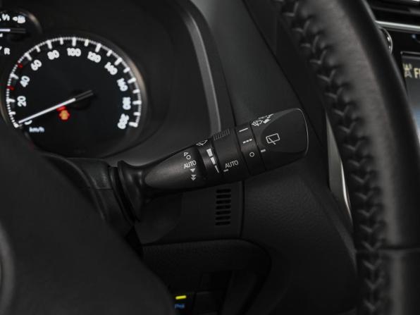 Toyota Land Cruiser Prado 150 Series Рестайлинг 2 с пробегом 2019 года, цена 6 869 000 рублей, 46561 км, внедорожник, Автокод Объявления