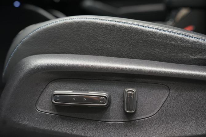 Honda e:NS1 с пробегом 2022 года, цена 3 344 000 рублей, 34000 км, внедорожник, Автокод Объявления