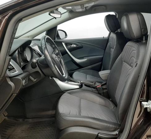 Opel Astra J Рестайлинг с пробегом 2014 года, цена 1 040 000 рублей, 100456 км, хэтчбек, Автокод Объявления