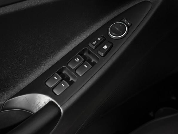 Hyundai Sonata VI (YF) с пробегом 2012 года, цена 920 000 рублей, 183561 км, седан, Автокод Объявления