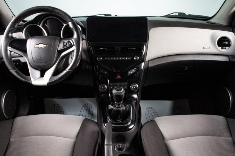 Chevrolet Cruze I Сургут  - изображение 13