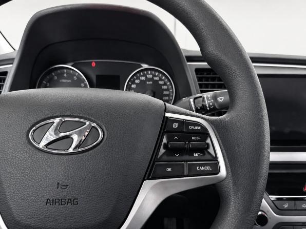 Hyundai Elantra VI (AD) с пробегом 2016 года, цена 1 249 000 рублей, 188000 км, седан, Автокод Объявления