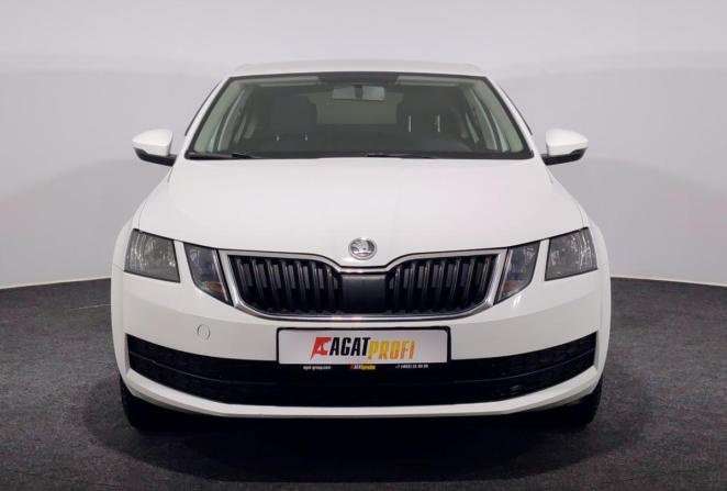 Skoda Octavia III (A7) Рестайлинг с пробегом 2018 года, цена 1 050 000 рублей, 162215 км, лифтбек, Автокод Объявления