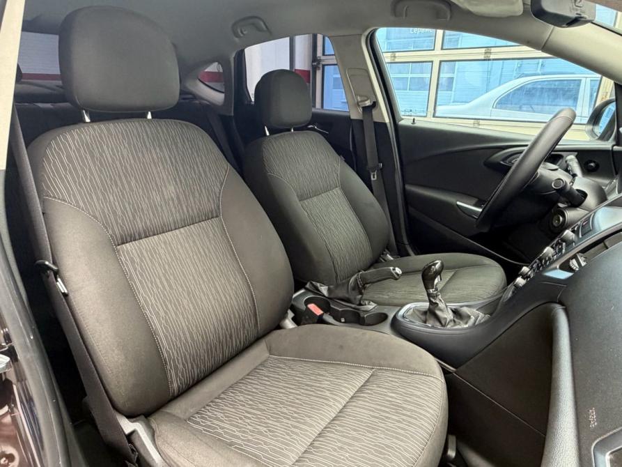 Opel Astra J Рестайлинг Ростов-на-Дону  - изображение 10