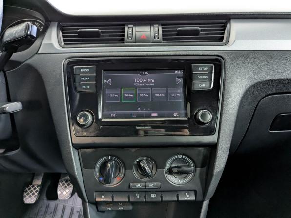 Skoda Rapid I Рестайлинг с пробегом 2017 года, цена 819 000 рублей, 151000 км, лифтбек, Автокод Объявления