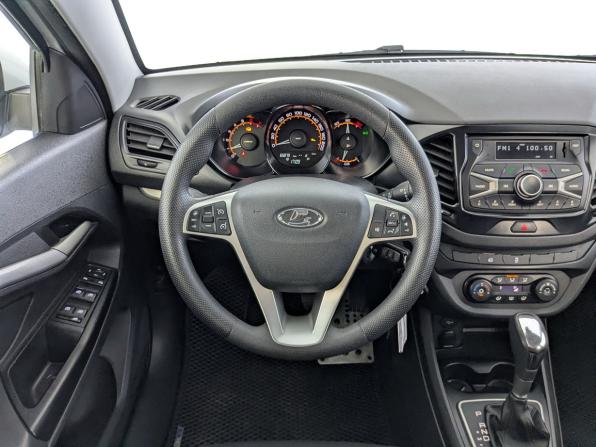 Lada (ВАЗ) Vesta I с пробегом 2022 года, цена 1 200 000 рублей, 65868 км, седан, Автокод Объявления