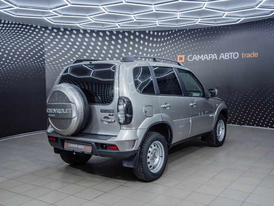 Chevrolet Niva I Рестайлинг Самара  - изображение 2