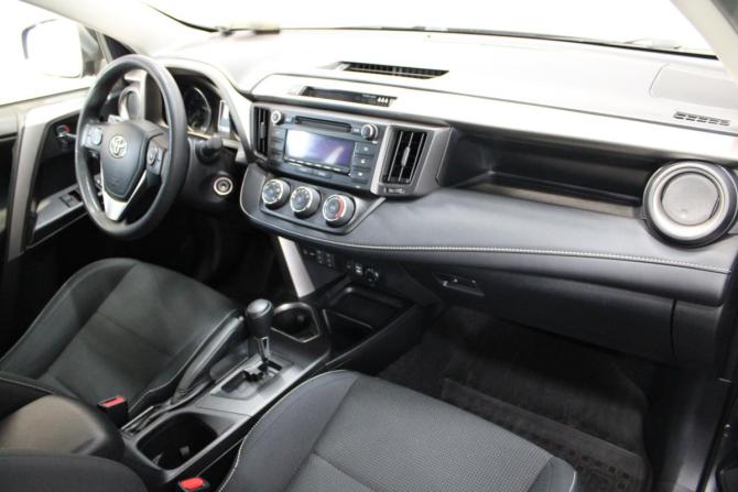 Toyota RAV4 IV (XA40) Рестайлинг с пробегом 2016 года, цена 2 474 000 рублей, 129585 км, внедорожник, Автокод Объявления