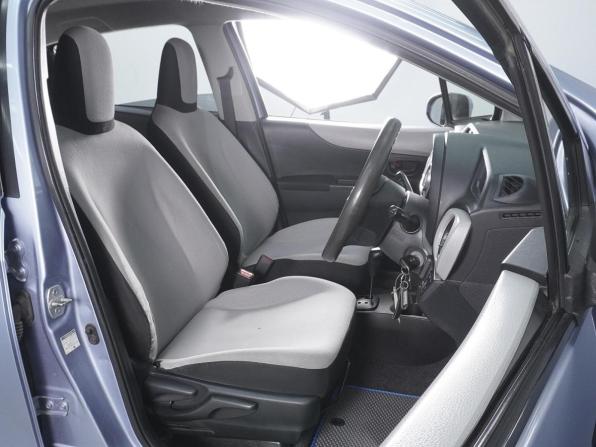 Toyota Vitz III (XP130) с пробегом 2013 года, цена 570 000 рублей, 320765 км, хэтчбек, Автокод Объявления