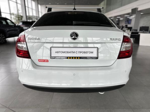 Skoda Rapid I Рестайлинг с пробегом 2018 года, цена 1 245 000 рублей, 140000 км, лифтбек, Автокод Объявления