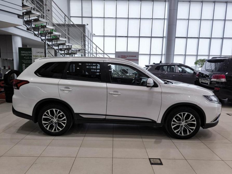 Mitsubishi Outlander III Рестайлинг 2 Казань  - изображение 5