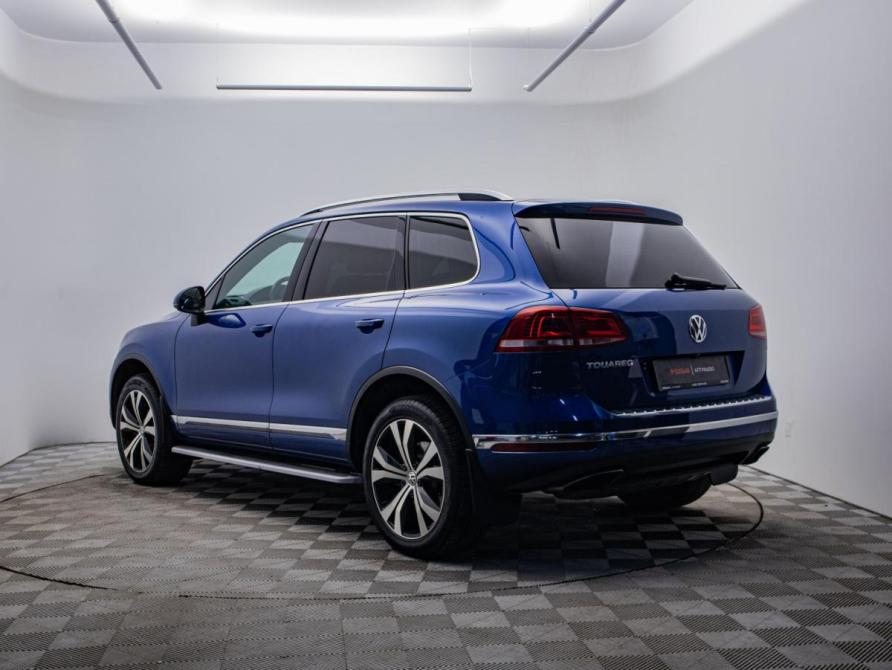 Volkswagen Touareg II Рестайлинг Москва  - изображение 8