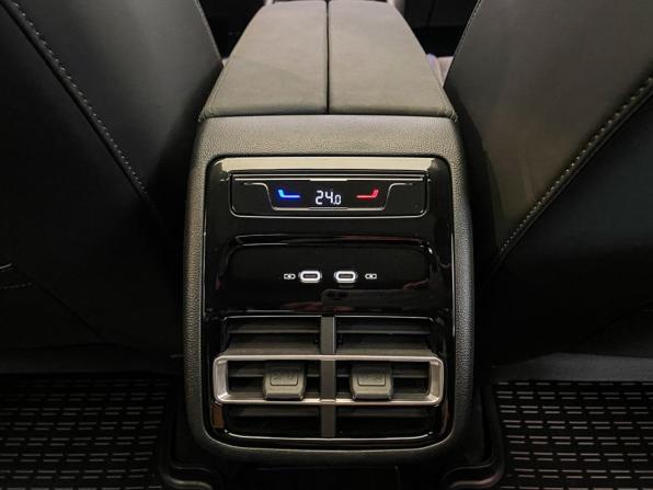 Volkswagen Tiguan III (China Market) с пробегом 2025 года, цена 4 250 000 рублей, 3004 км, внедорожник, Автокод Объявления