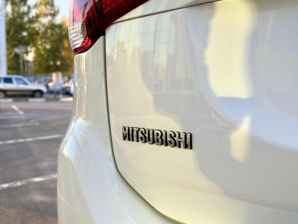 Mitsubishi Outlander III Рестайлинг 2 с пробегом 2015 года, цена 1 765 000 рублей, 125879 км, внедорожник, Автокод Объявления
