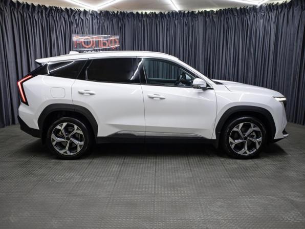 Geely Atlas II с пробегом 2024 года, цена 2 998 000 рублей, 26842 км, внедорожник, Автокод Объявления