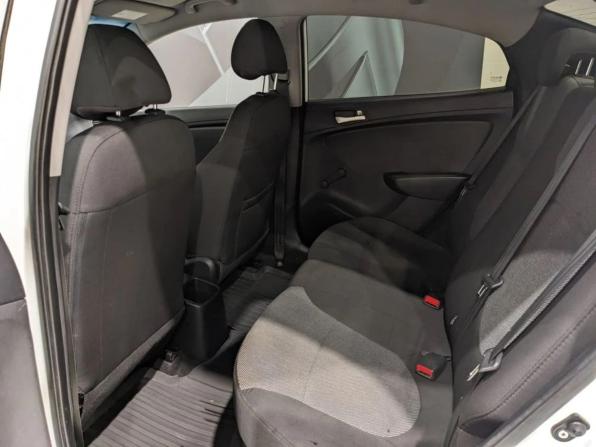 Hyundai Solaris I с пробегом 2013 года, цена 595 000 рублей, 122272 км, седан, Автокод Объявления