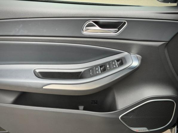 Omoda S5 с пробегом 2023 года, цена 1 550 000 рублей, 30472 км, седан, Автокод Объявления