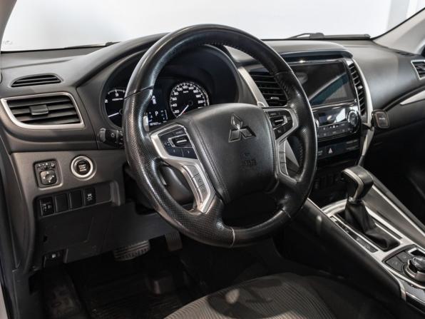 Mitsubishi Pajero Sport III с пробегом 2019 года, цена 3 059 000 рублей, 187936 км, внедорожник, Автокод Объявления