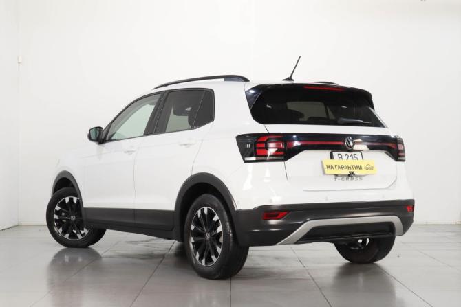 Volkswagen T-Cross I Рестайлинг с пробегом 2022 года, цена 1 729 000 рублей, 102000 км, внедорожник, Автокод Объявления
