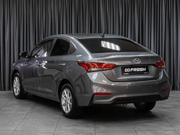 Hyundai Solaris II с пробегом 2018 года, цена 1 499 000 рублей, 115044 км, седан, Автокод Объявления