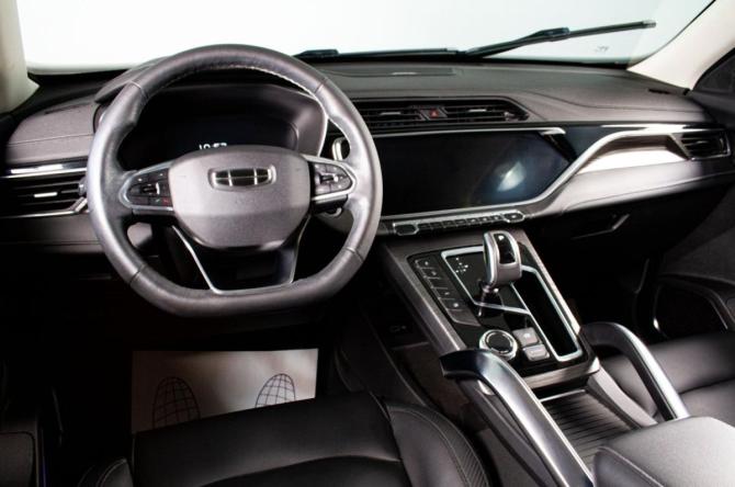 Geely Atlas Pro с пробегом 2022 года, цена 2 049 000 рублей, 33000 км, внедорожник, Автокод Объявления