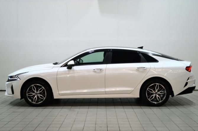 Kia K5 III с пробегом 2021 года, цена 2 350 000 рублей, 77357 км, седан, Автокод Объявления