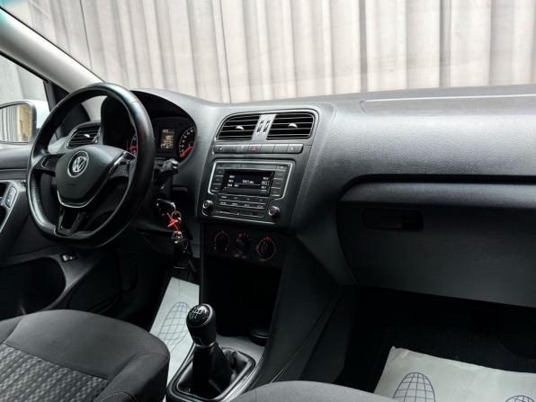 Volkswagen Polo V Рестайлинг с пробегом 2018 года, цена 1 149 000 рублей, 134714 км, седан, Автокод Объявления
