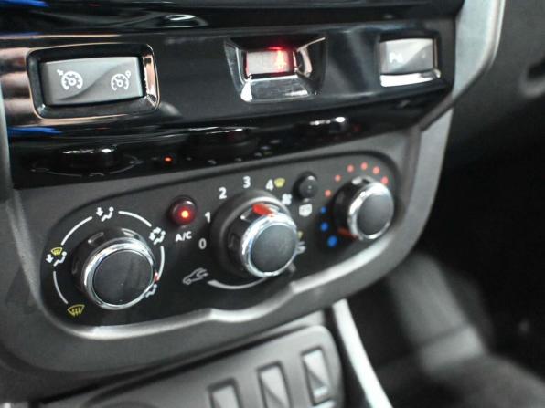 Renault Duster I Рестайлинг с пробегом 2019 года, цена 1 829 900 рублей, 91000 км, внедорожник, Автокод Объявления