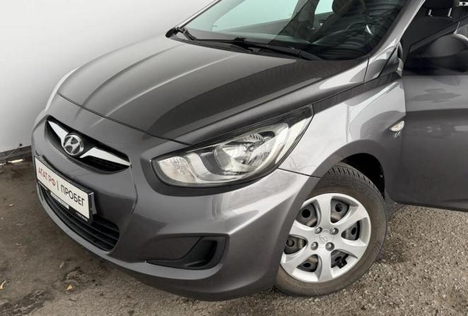 Hyundai Solaris I с пробегом 2013 года, цена 845 000 рублей, 141642 км, седан, Автокод Объявления