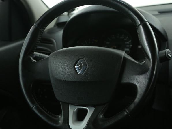 Renault Fluence I с пробегом 2012 года, цена 570 000 рублей, 170000 км, седан, Автокод Объявления