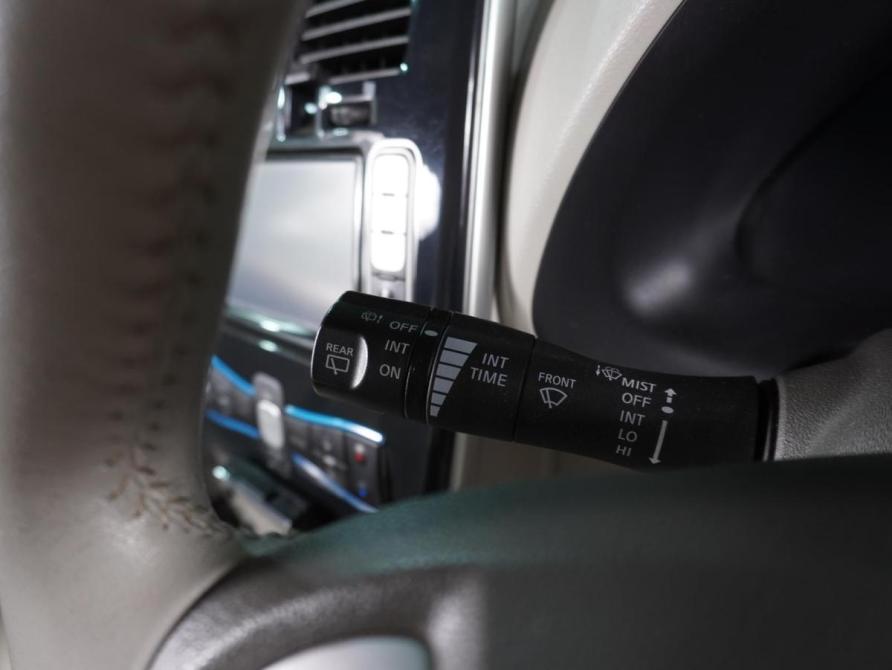 Nissan Leaf I (ZE0/AZE0) Воронеж  - изображение 14