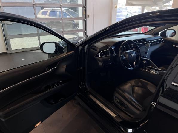 Toyota Camry VIII (XV70) с пробегом 2018 года, цена 2 670 000 рублей, 133820 км, седан, Автокод Объявления