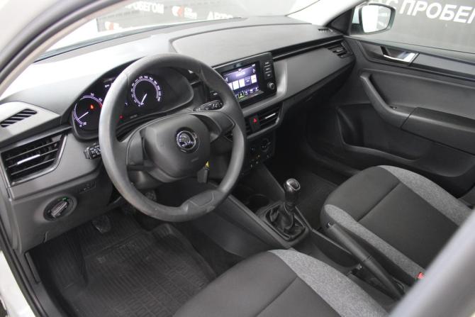 Skoda Rapid II с пробегом 2021 года, цена 1 169 000 рублей, 180338 км, лифтбек, Автокод Объявления