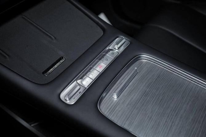 Новый Omoda C7 2026 года, цена 3 099 000 рублей, внедорожник, Автокод Объявления